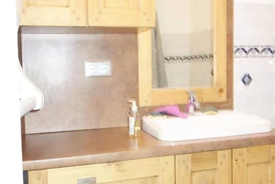 Studio in L'OBIOU nahe Telecentre &...