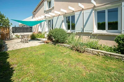 Casa vacanze con giardino e vasca...