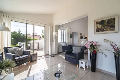 Luxuriöse Villa mit privatem Pool