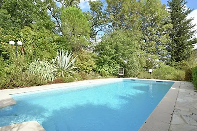 Idyllische Villa in Fayence mit privatem Pool