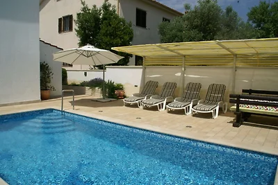 Gemütliches Appartement in Vinkuran mit Stran...