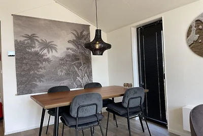 Strandhaus am Wasser für 4 Personen