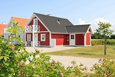 Pretty Holiday Home in Brenderup with Sauna
