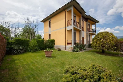 Gemütliches Ferienhaus mit Garten in Mugello
