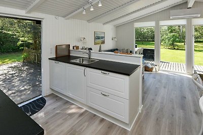Gemütliches Ferienhaus in Oksbøl mit Terrasse