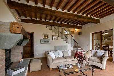 Ferienhaus in Cortona mit Pool und Aussicht