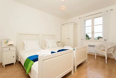 Geräumige Villa mit privatem Pool