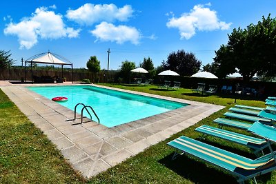 Atemberaubende Villa in Cortona mit Pool