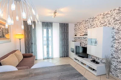 Wohnung in Selce mit Schwimmbecken