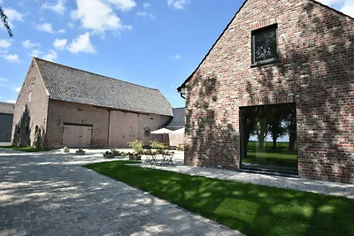 Ferienhaus mit Teich in Poperinge