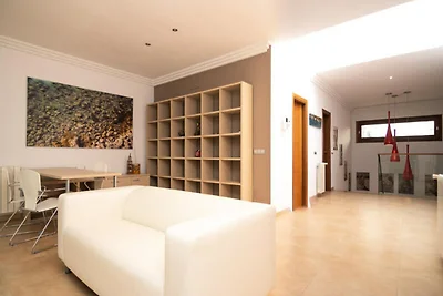 Villa in Muro mit Bergblick und Pool