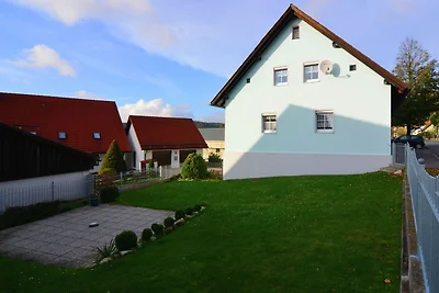 Schönes Ferienhaus mit großem Garten bei...