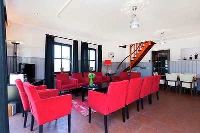 Landhaus 26 Personen mit Privatgrundstück, ne...