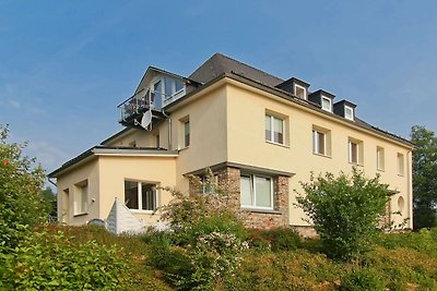Ruhiges Ferienhaus in Goddelsbach mit Terrass...