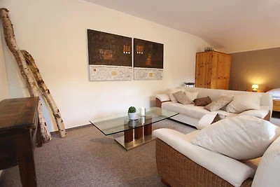 Moderno appartamento a Kirchdorf con piscina