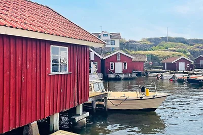4 esrellas case en KYRKESUND