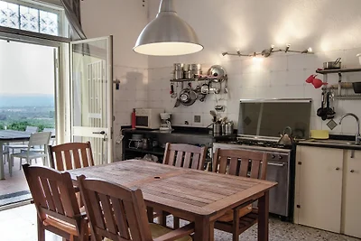 Großes Ferienhaus in Francofonte mit eigenem...