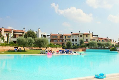 Wohnung mit einem schönen Blick auf den Pool