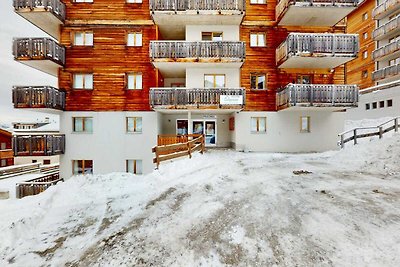 Geschmackvolle Wohnung mit Balkon