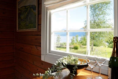 4 Personen Ferienhaus in Utvik-By Traum
