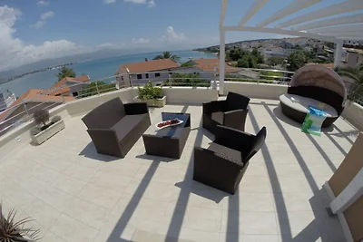 Zara Komfortable Ferienresidenz