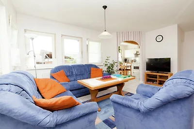Ferienwohnung in Densberg mit Terrasse