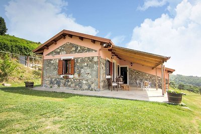 Vibrant Villa in Torre di Ruggiero with Sauna