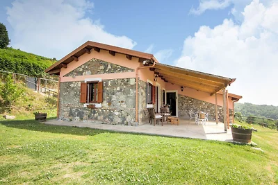 Lebendige Villa in Torre di Ruggiero mit...