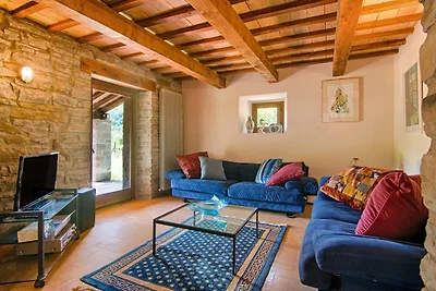 Villa in Borgo Pace mit Pool