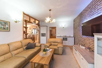 Six Bedroom Holiday Home