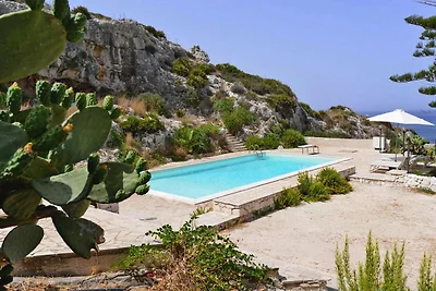 Casa vacanze con piscina privata al Plemmirio