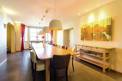 Komfortables Cottage in Sourbrodt mit Sauna