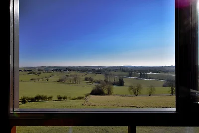 Ferienhaus in Nadrin mit privater Terrasse