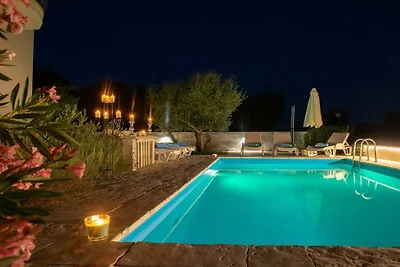 Holiday home relaxing holiday Linardici