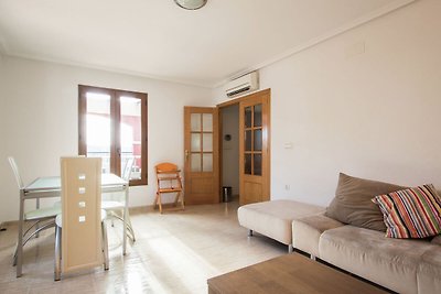 Modern vakantiehuis met privé zwembad