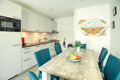 Gepflegtes Ferienhaus mit großem Garten in...