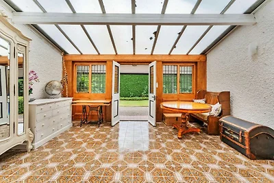 Pet-Friendly Holiday Home with Scenic Views, ...
