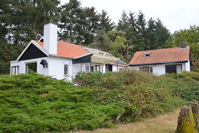 Malerisches Landhaus in Oploo mit Terrasse