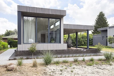 Modernes Haus mit schöner Terrasse, gelegen i...