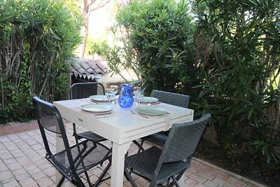 Studio für 4 Personen