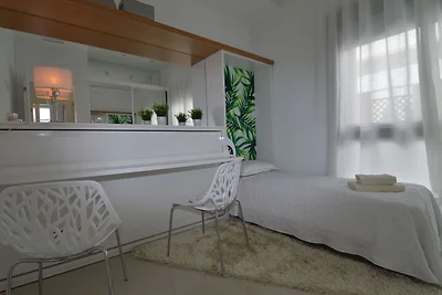 Moderne Villa mit privatem Pool
