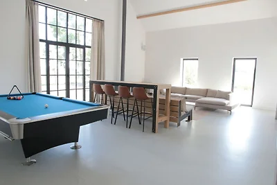 Villa di lusso vicino al mare a Zuidzande