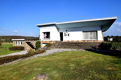 Casa nelle Ardenne con jacuzzi per otto...