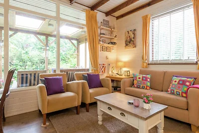 Ferienhaus in Waldnהhe in Ommen mit Pool
