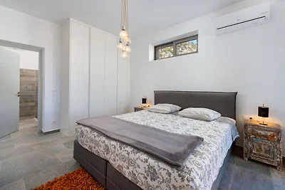 Wunderschצne neue Luxusvilla auf Rhodos