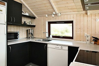 Ruhiges Cottage mit Whirlpool in Øster Assels