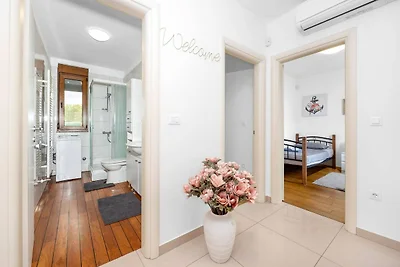 Villa mit Pool in Stancia San Antonio