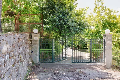 Casa vacanze isolata a Kalavrouza con vista s...