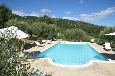Belvilla by OYO Villa San Donato