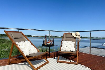 Luxe woonboot voor 3 personen, aan zee.